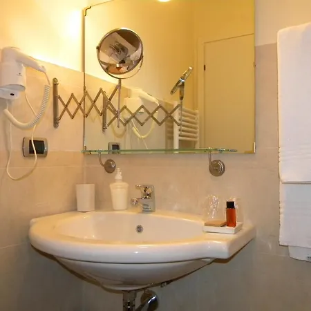 Piazza Del Popolo Bed and breakfast